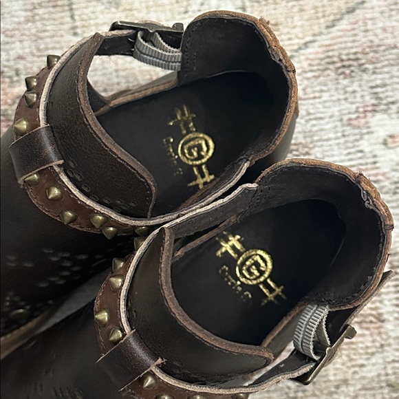 Woman’s NWOTs Corral Circle G Leather Ankle Star Studded Booties - Picture 9 of 10